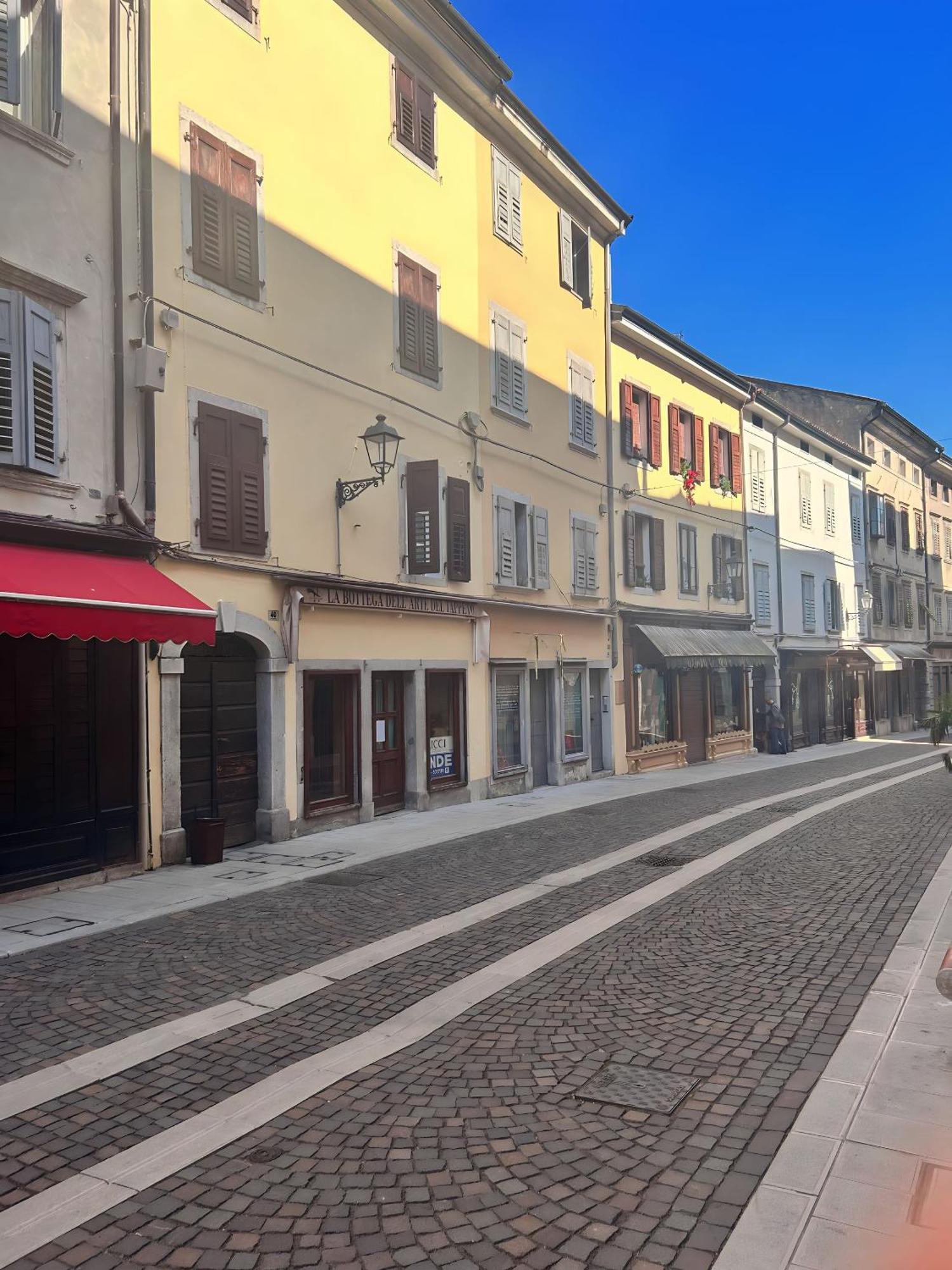 Gorizia Holiday Inn Rastello Suite Екстериор снимка